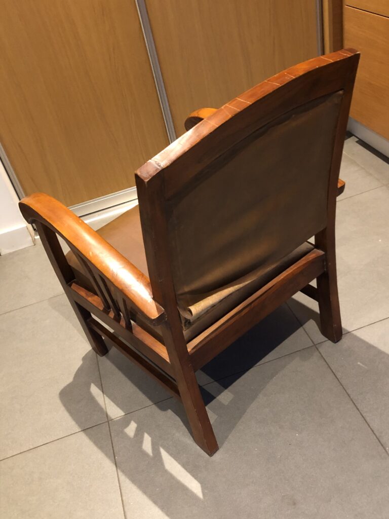 arrière fauteuil colonial